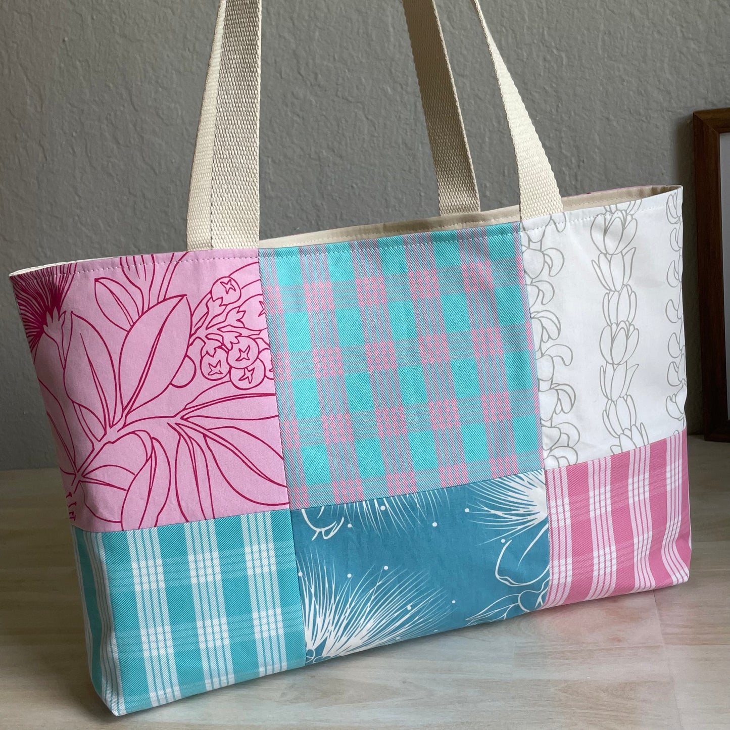 Medium Patchwork Palaka Tote Bag - Cotton Candy