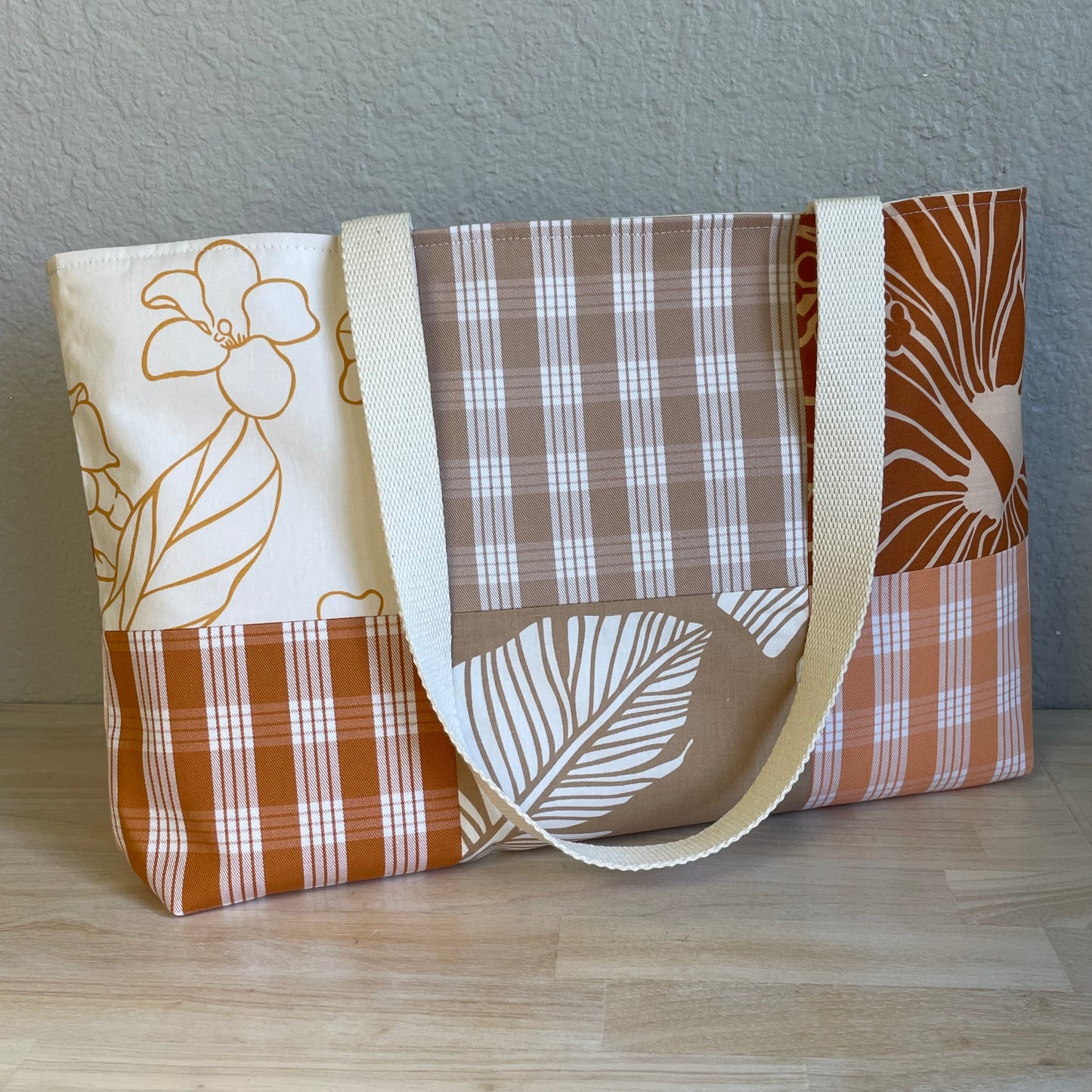 Medium Patchwork Palaka Tote Bag - Rust & Beige