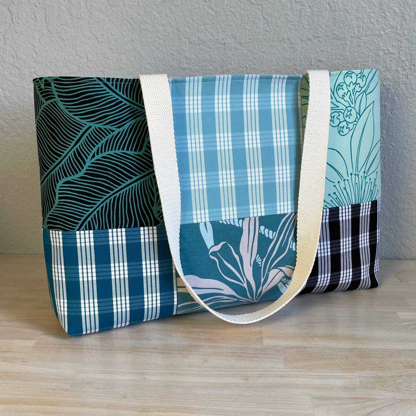 Medium Patchwork Palaka Tote Bag - Teal & Black