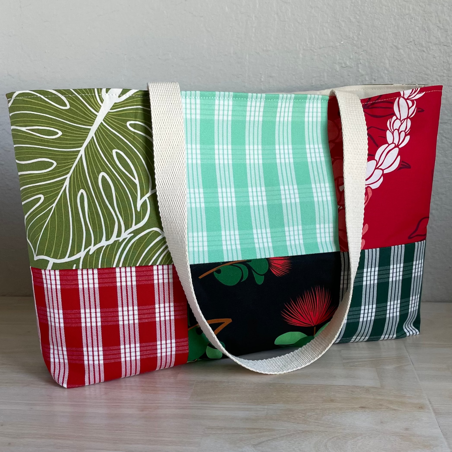 Medium Patchwork Palaka Tote  - Lehua
